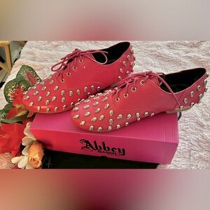 ABBY DAWN HOT PINK SKULL LEATHER TIE OXFORD FLATS ( BY AVRIL  LAVIGNE) SZ 8 US